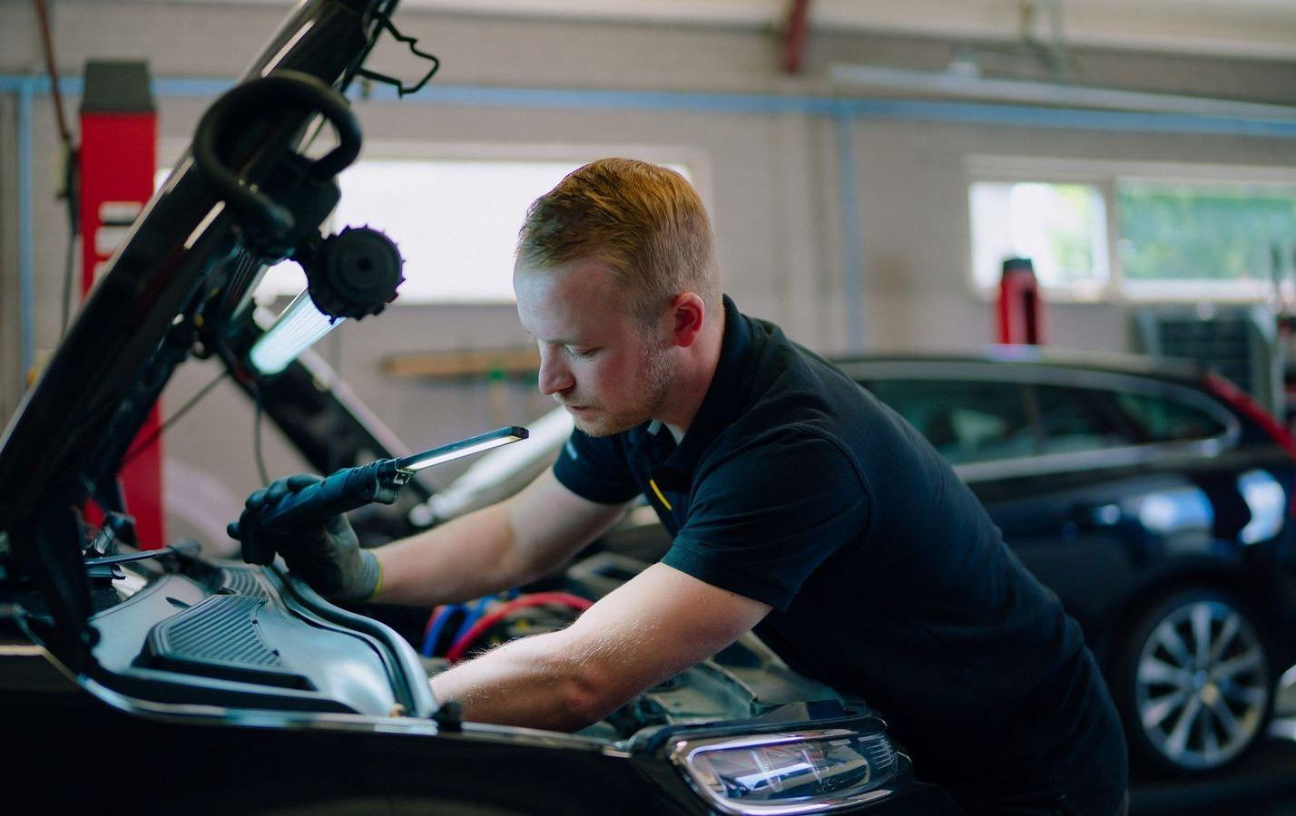 home-bottom-slider-thumb2