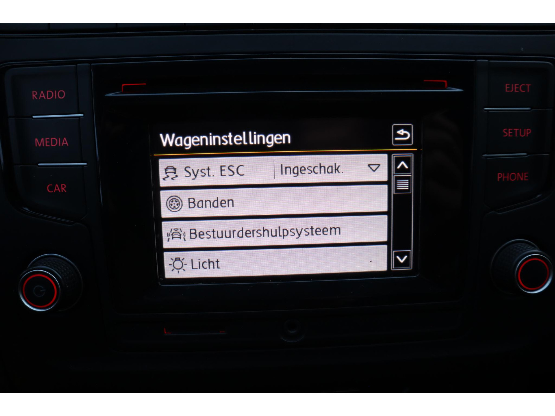 45471267-16.jpg